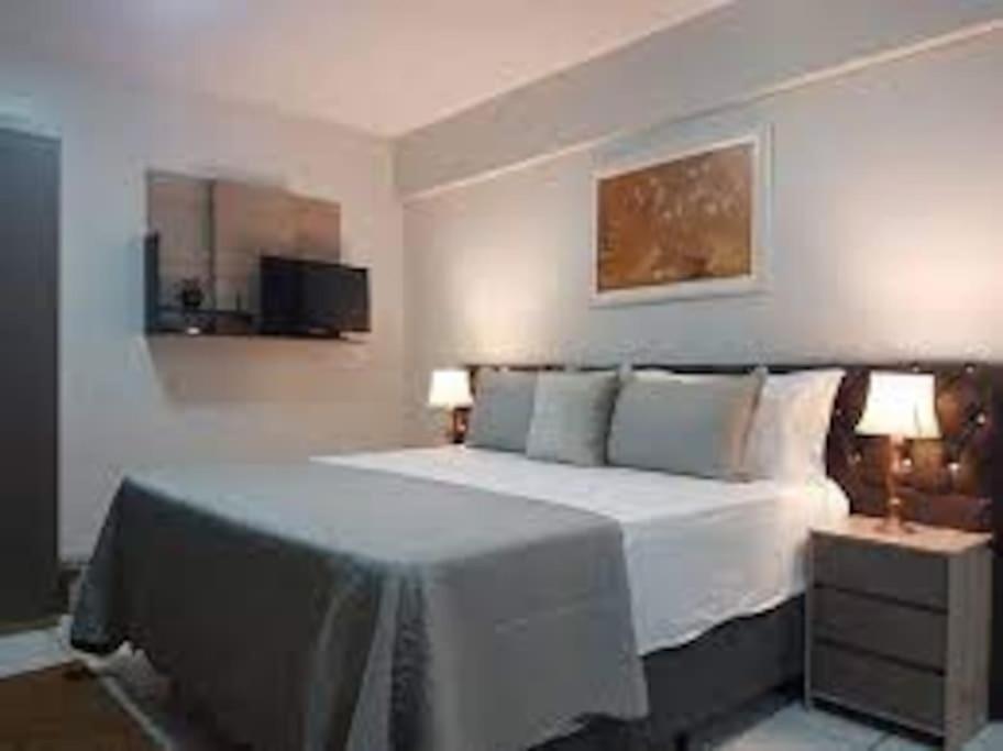 Amazing Cozy Apartment Super Central Valenza Esterno foto